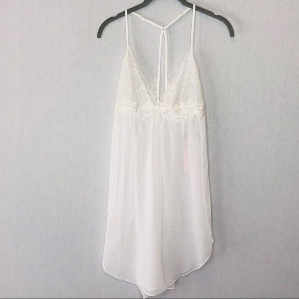 Linea Donatella Juliet LaceTrimmed Chiffon Chemise